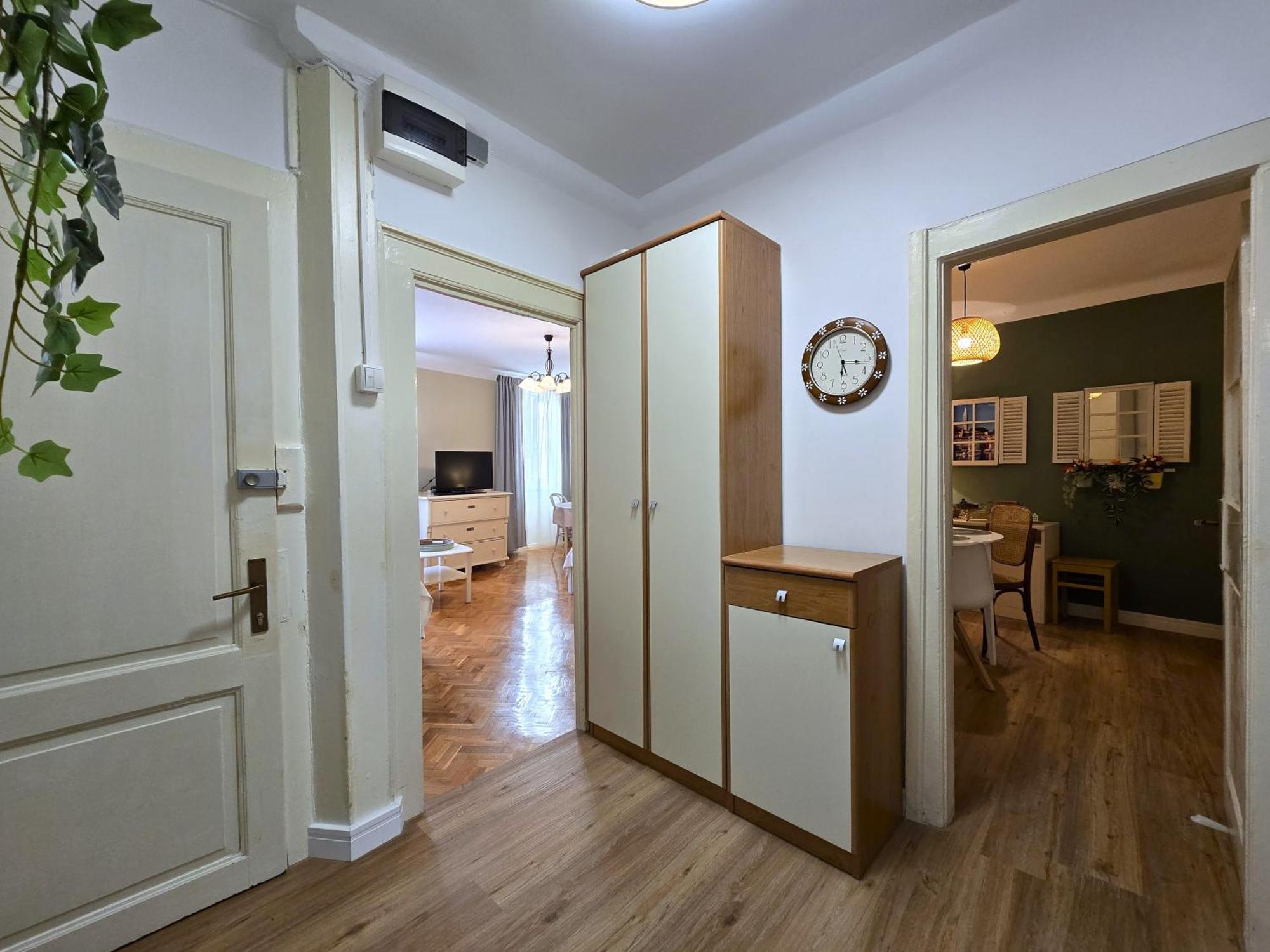 Seven - Two-bedroom *